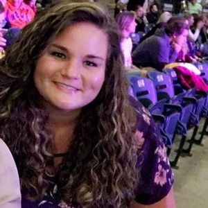 Meet your Posher, Janessa